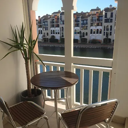 Superbe Moderne Avec Piscine Appartement